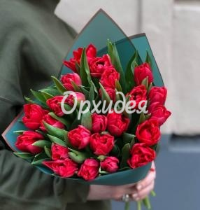 Букет из тюльпанов «С 8 марта»