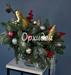 Цветочная композиция «Новогоднее чудо»