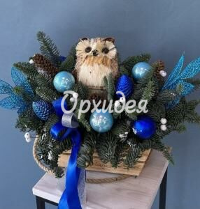 Новогодняя композиция «Синий иней»